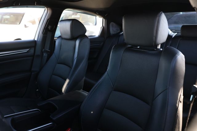 2019 Honda Accord Sedan Sport 2.0T Manual - 22978548 - 8