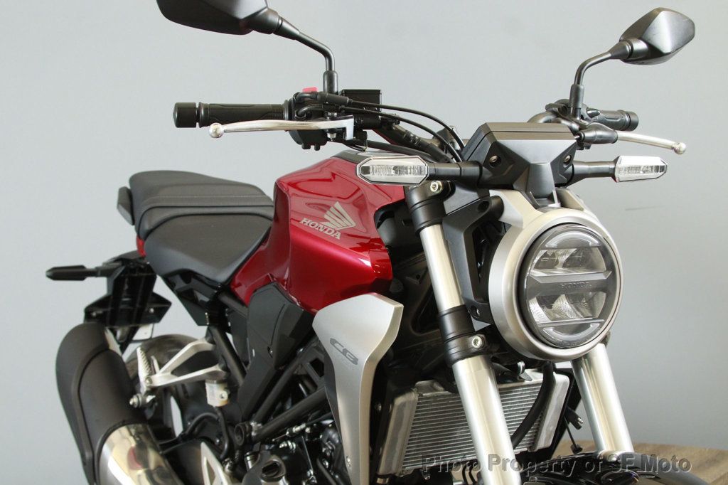 2019 Honda CB300R One Owner, 275 Miles - 22828478 - 0