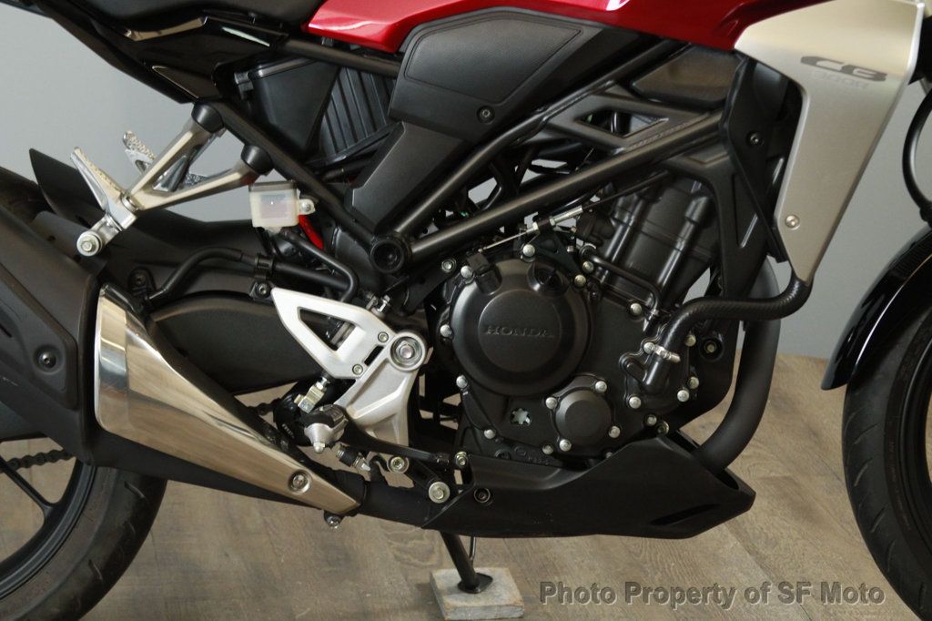 2019 Honda CB300R One Owner, 275 Miles - 22828478 - 12