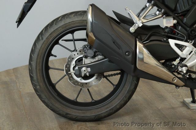 2019 Honda CB300R One Owner, 275 Miles - 22828478 - 14
