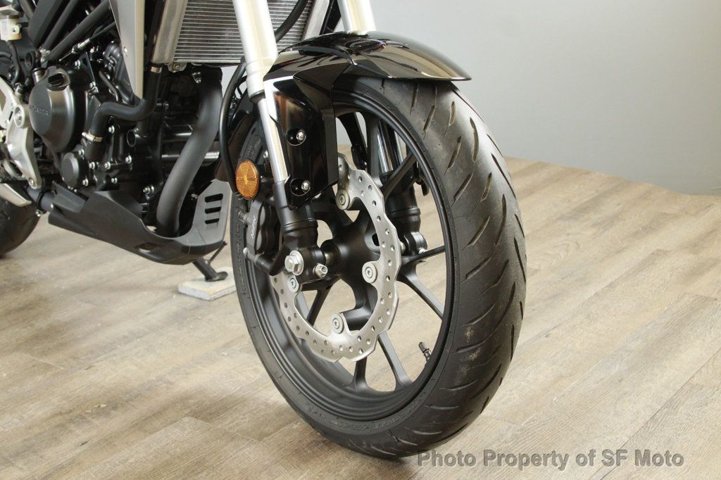 2019 Honda CB300R One Owner, 275 Miles - 22828478 - 17