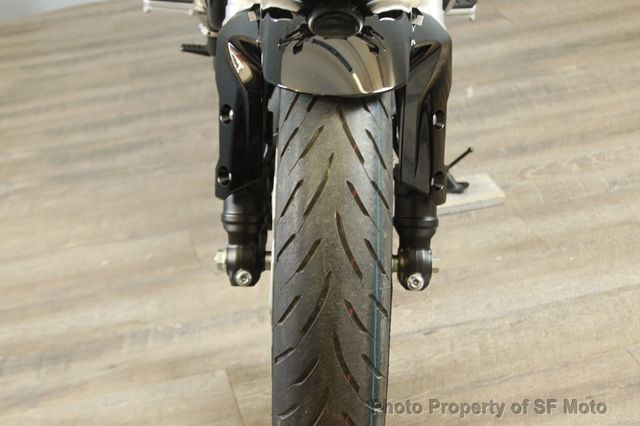 2019 Honda CB300R One Owner, 275 Miles - 22828478 - 20