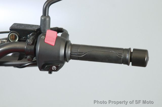 2019 Honda CB300R One Owner, 275 Miles - 22828478 - 29