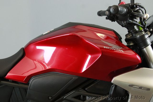 2019 Honda CB300R One Owner, 275 Miles - 22828478 - 32