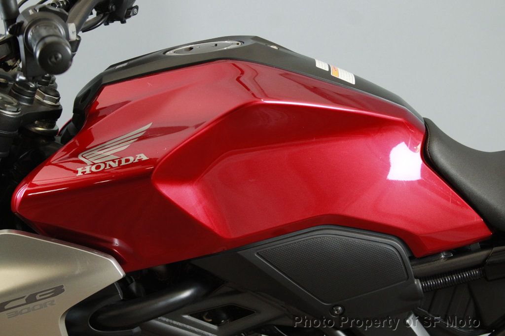 2019 Honda CB300R One Owner, 275 Miles - 22828478 - 33