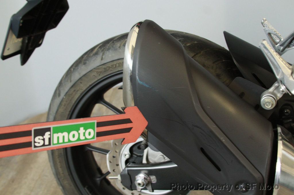 2019 Honda CB300R One Owner, 275 Miles - 22828478 - 44