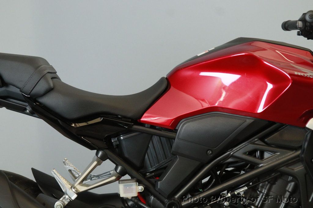 2019 Honda CB300R One Owner, 275 Miles - 22828478 - 6