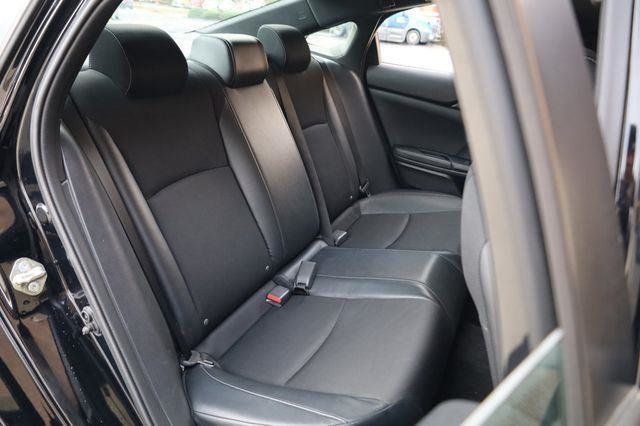2019 Honda Civic Sport - 23020917 - 18