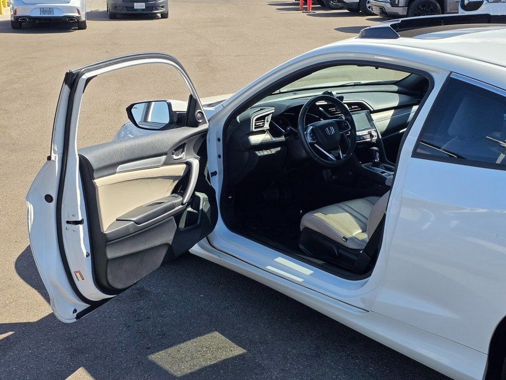 2019 Honda Civic Coupe EX CVT - 22924215 - 32