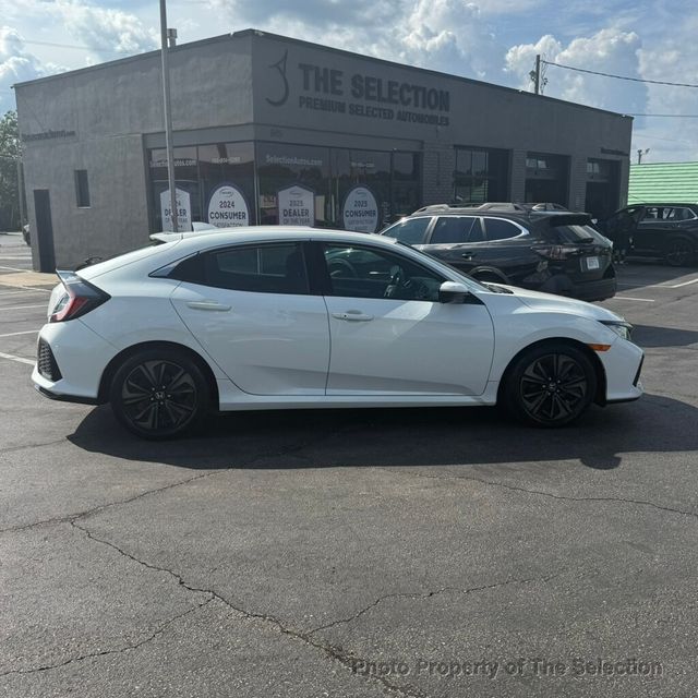 2019 Honda Civic Hatchback EX AUTOMATIC W/MOONROOF, COLLISION MITIGATION & APPLE CARPLAY - 23031087 - 18
