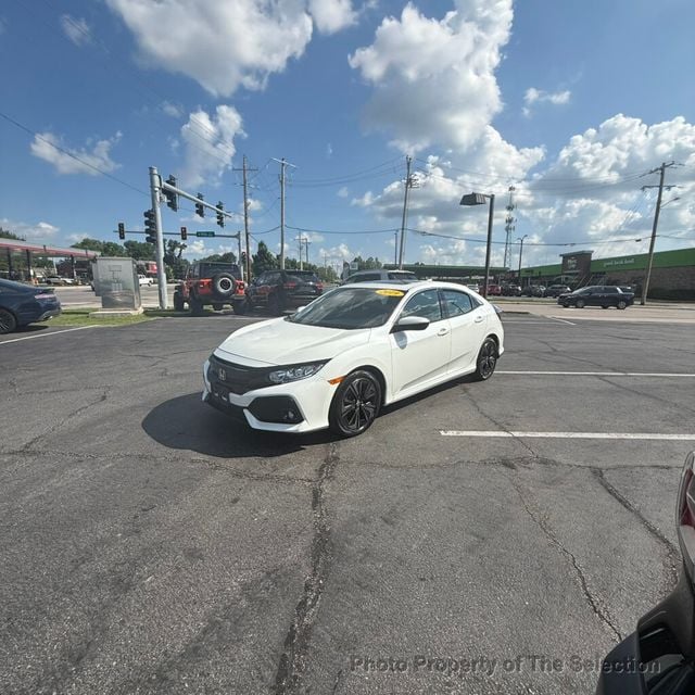 2019 Honda Civic Hatchback EX AUTOMATIC W/MOONROOF, COLLISION MITIGATION & APPLE CARPLAY - 23031087 - 5