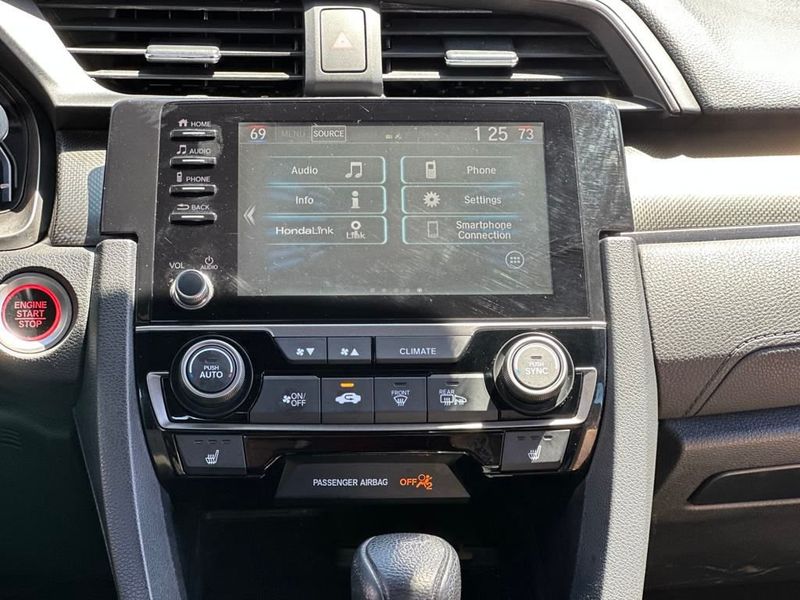 2019 Honda Civic Hatchback EX photo 12