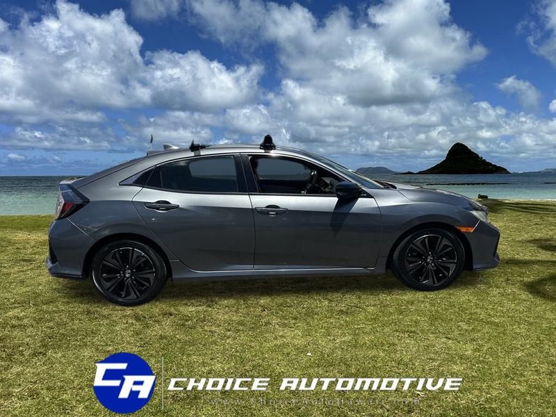 2019 Honda Civic Hatchback EX photo 5