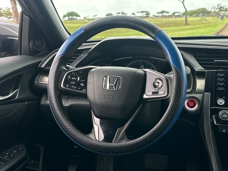 2019 Honda Civic Hatchback EX CVT - 22984251 - 16