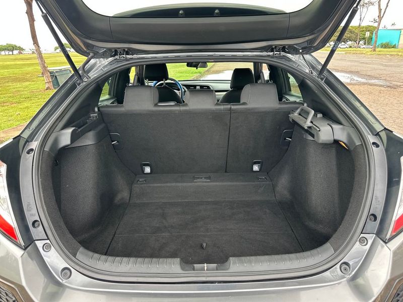 2019 Honda Civic Hatchback EX CVT - 22984251 - 19