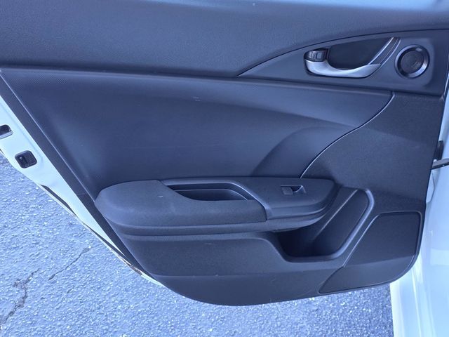 2019 Honda Civic Hatchback EX CVT - 22982683 - 30