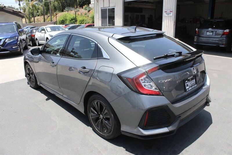 2019 Honda Civic Hatchback EX CVT - 22454456 - 4