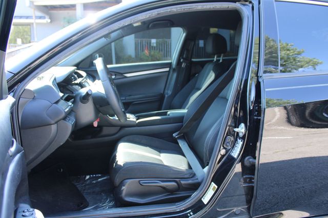 2019 Honda Civic Hatchback LX CVT - 23064727 - 12