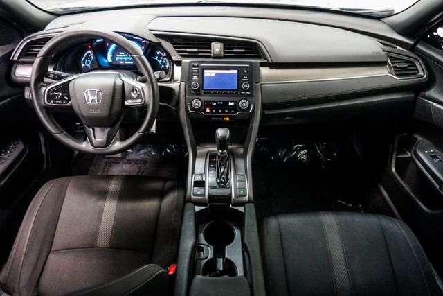 2019 Honda Civic Hatchback LX CVT - 23045573 - 9
