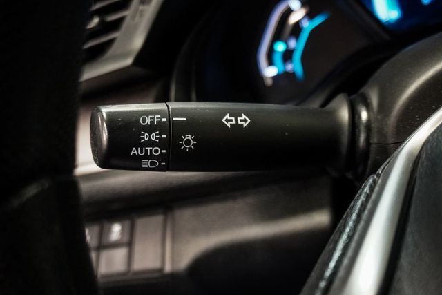 2019 Honda Civic Hatchback LX CVT - 23045573 - 19