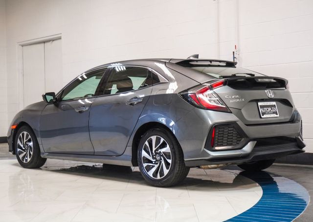 2019 Honda Civic Hatchback LX CVT - 23045573 - 28