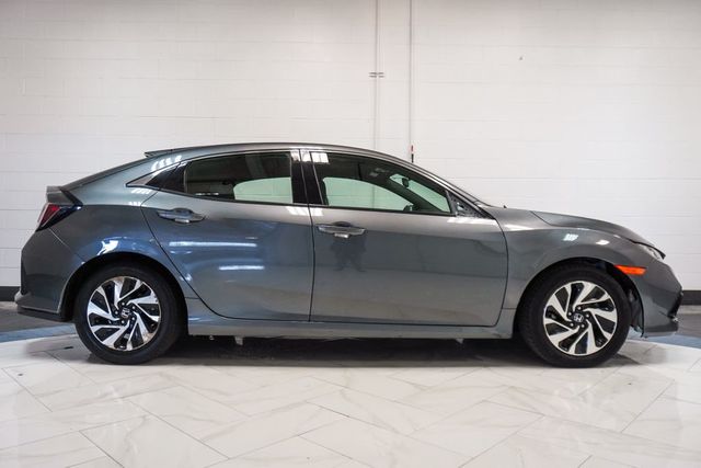 2019 Honda Civic Hatchback LX CVT - 23045573 - 30