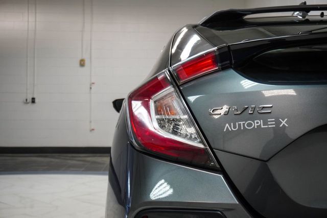 2019 Honda Civic Hatchback LX CVT - 23045573 - 33