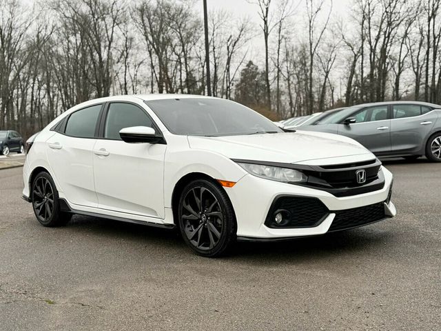 2019 Honda Civic Hatchback Sport CVT - 22979646 - 11
