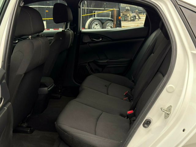 2019 Honda Civic Hatchback Sport CVT - 22979646 - 25