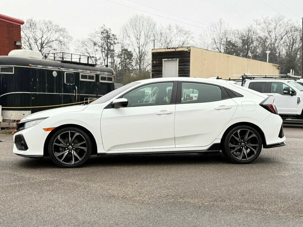 2019 Honda Civic Hatchback Sport CVT - 22979646 - 2