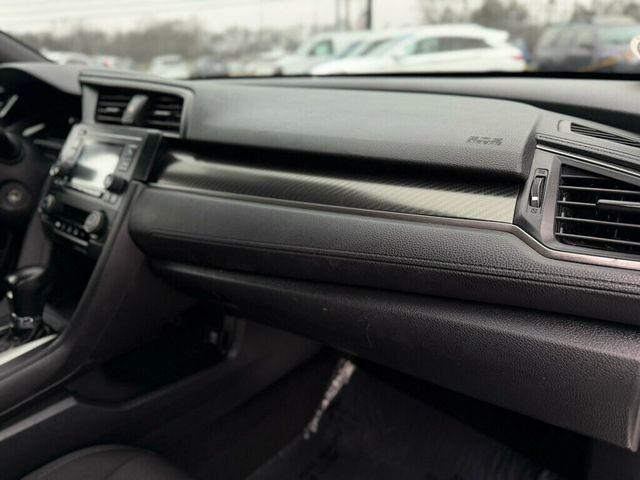 2019 Honda Civic Hatchback Sport CVT - 22979646 - 31