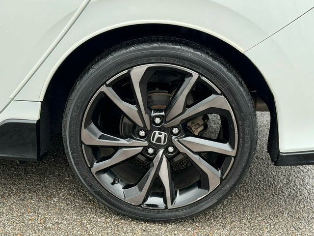 2019 Honda Civic Hatchback Sport CVT - 22979646 - 36
