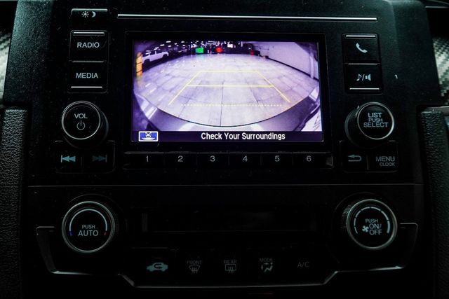 2019 Honda Civic Hatchback Sport CVT - 22969784 - 18