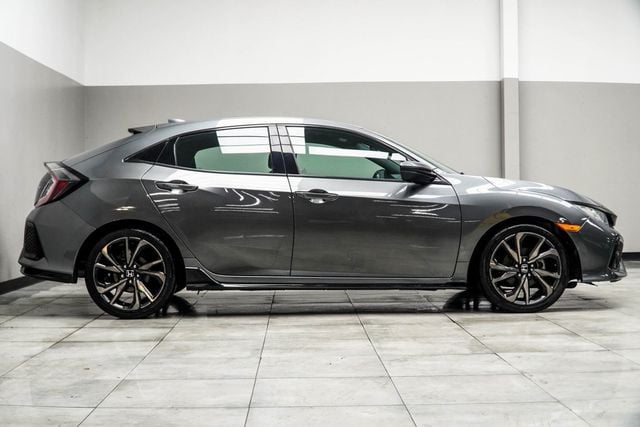 2019 Honda Civic Hatchback Sport CVT - 22969784 - 5