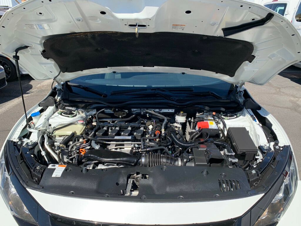 2019 Honda Civic Hatchback Sport Manual - 22993072 - 31