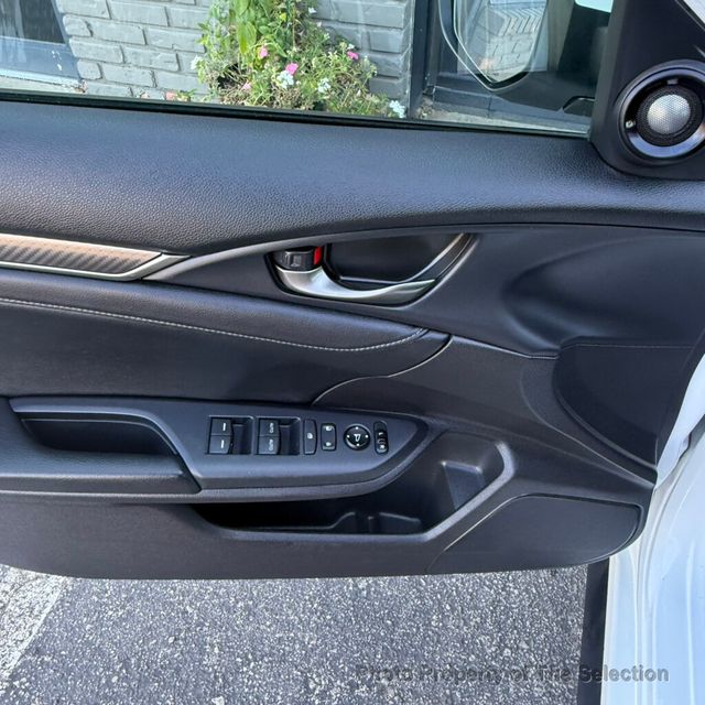 2019 Honda Civic Hatchback SPORT TOURING   - 23046533 - 18