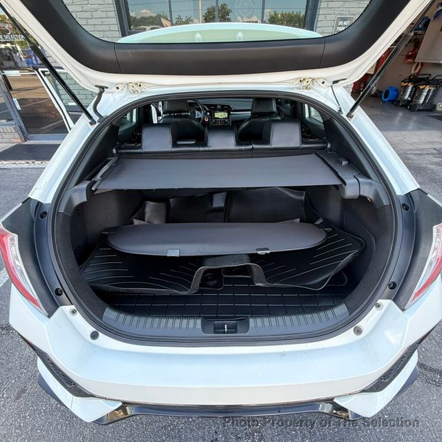 2019 Honda Civic Hatchback SPORT TOURING   - 23046533 - 33