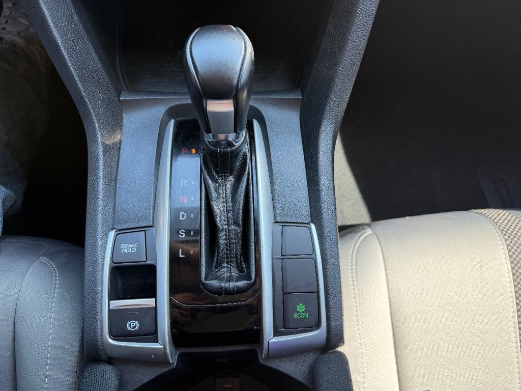 2019 Honda Civic Sedan EX CVT - 22998054 - 19