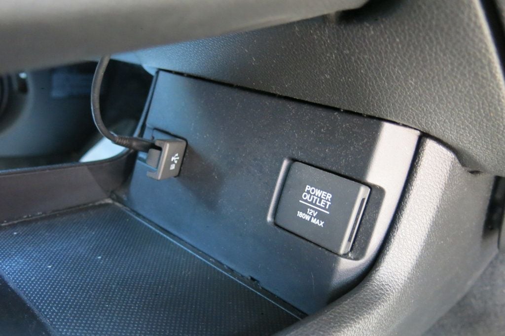 2019 Honda Civic LX photo 28