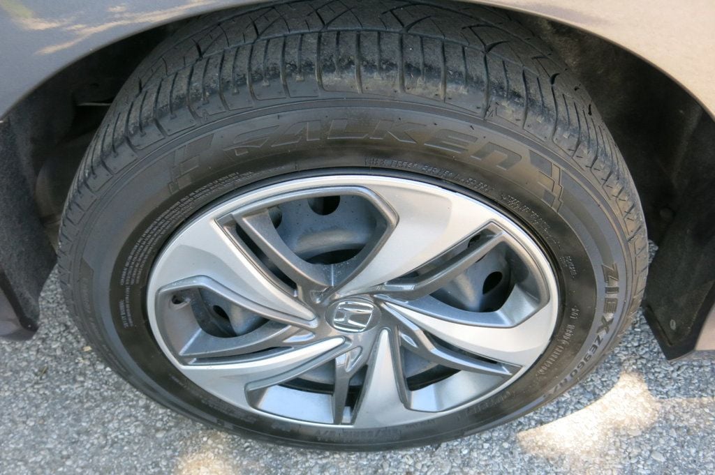 2019 Honda Civic LX photo 34