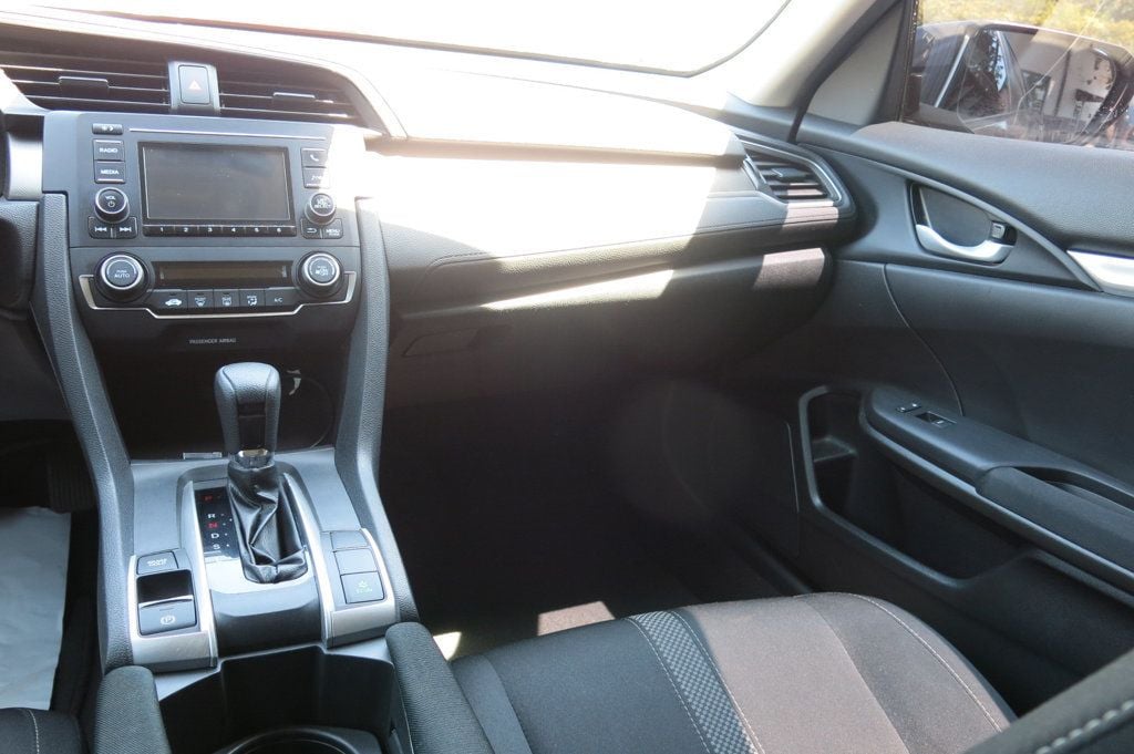 2019 Honda Civic LX photo 52