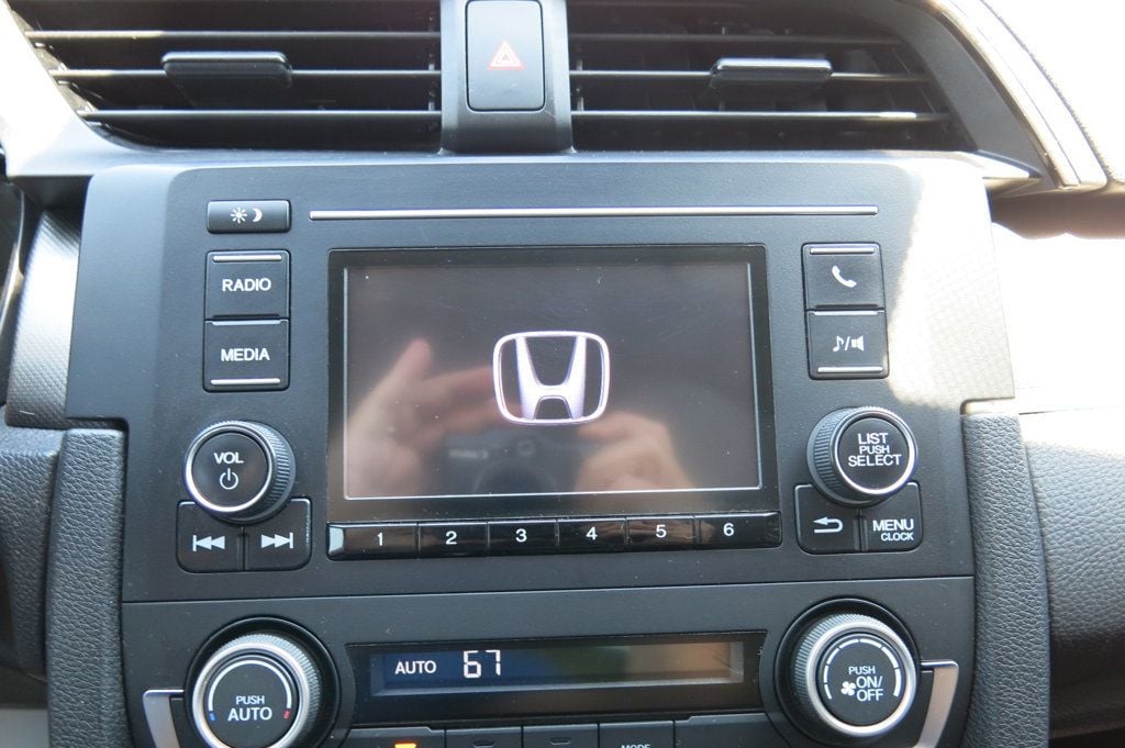 2019 Honda Civic LX photo 65