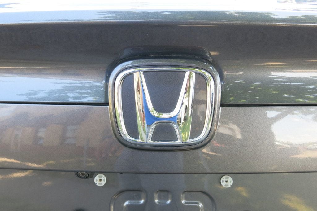 2019 Honda Civic LX photo 9