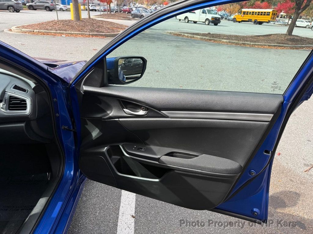 2019 Honda Civic Sedan LX CVT - 22944776 - 10