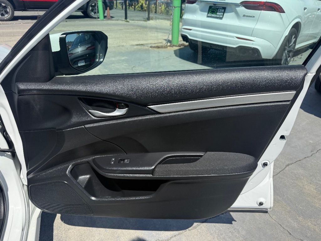 2019 Honda Civic Sedan LX CVT - 22837413 - 11