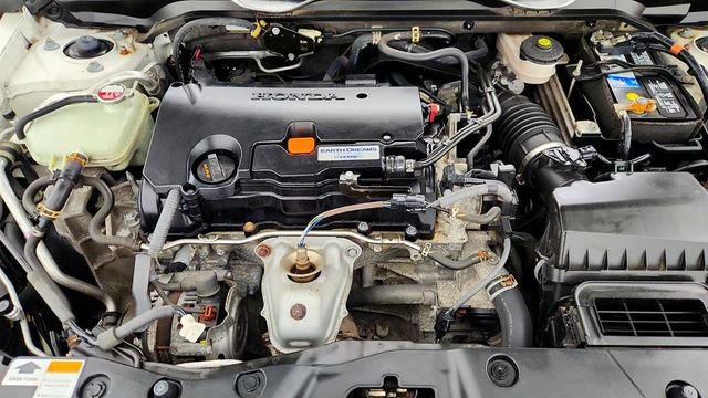 2019 Honda Civic Sedan LX CVT - 22960754 - 24