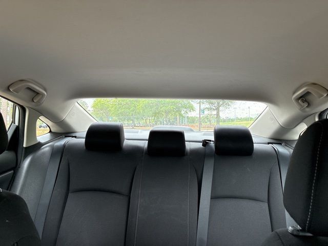 2019 Honda Civic Sedan LX CVT - 23018325 - 32