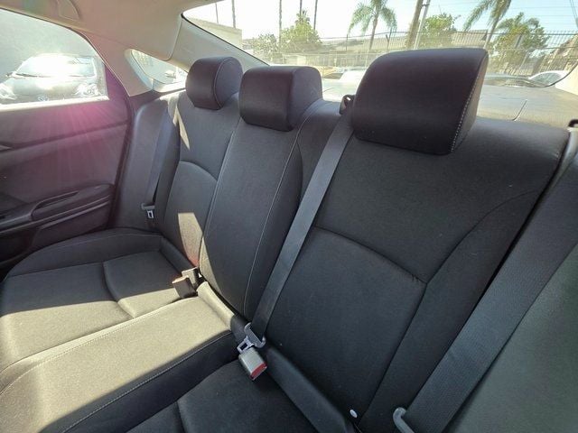 2019 Honda Civic Sedan LX Manual - 22877410 - 16