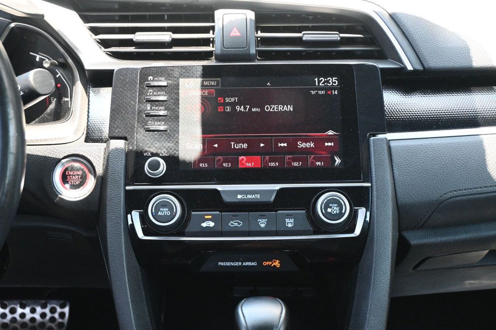 Honda Civic photo 10