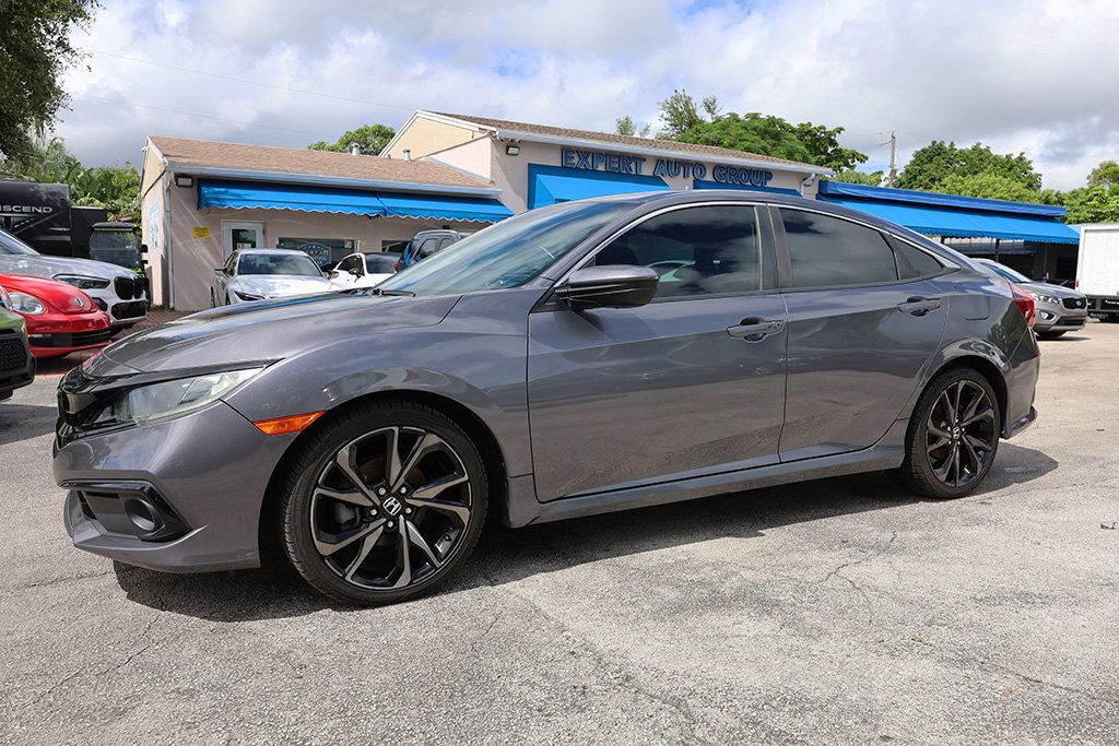 2019 Honda Civic Sport photo 4